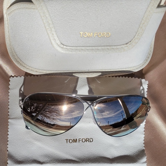 Tom Ford N.4 Runway Eyewear - Picture 9 of 13